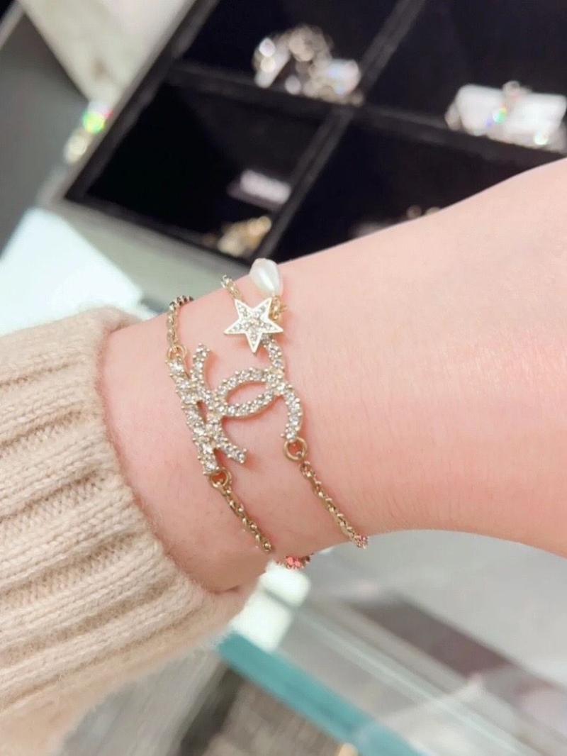 Ch**el bracelets